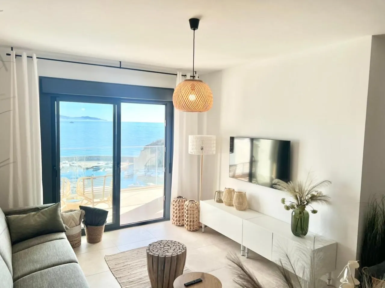 Icon Marina B Apartment La Herradura